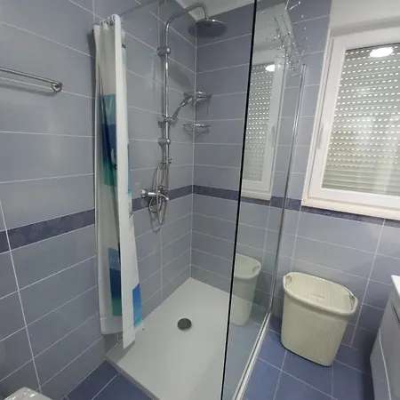 1 Apartament *
